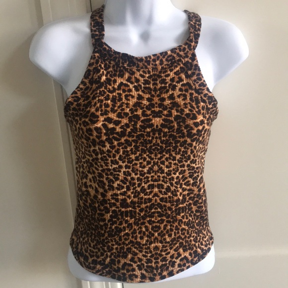 ⚡️last 1⚡️ Leopard Halter Top - Picture 5 of 8